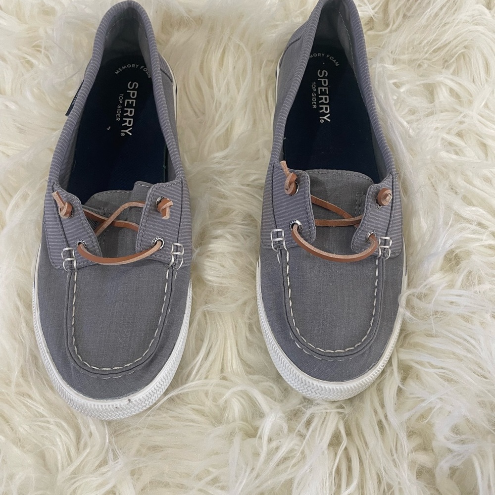 Sperry Size:8